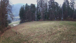 Prostřední část sjezdovky a snowpark
