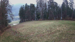 Prostřední část sjezdovky a snowpark