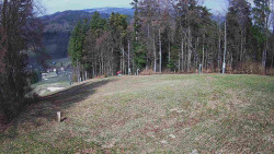 Prostřední část sjezdovky a snowpark