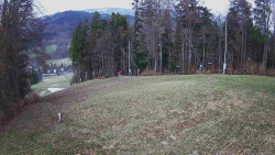 Prostřední část sjezdovky a snowpark