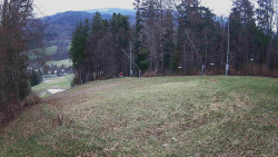 Prostřední část sjezdovky a snowpark