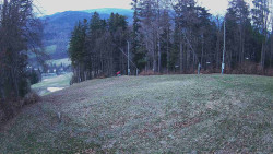 Prostřední část sjezdovky a snowpark