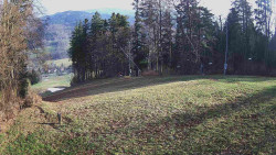 Prostřední část sjezdovky a snowpark