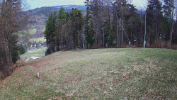 Prostřední část sjezdovky a snowpark