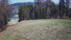 Prostřední část sjezdovky a snowpark