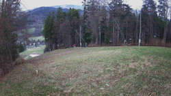 Prostřední část sjezdovky a snowpark