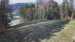 Prostřední část sjezdovky a snowpark