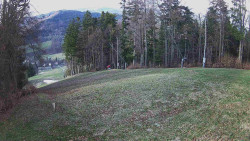 Prostřední část sjezdovky a snowpark