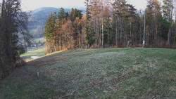 Prostřední část sjezdovky a snowpark