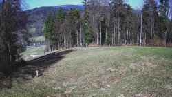 Prostřední část sjezdovky a snowpark