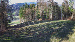 Prostřední část sjezdovky a snowpark