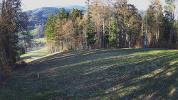 Prostřední část sjezdovky a snowpark