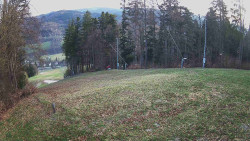 Prostřední část sjezdovky a snowpark