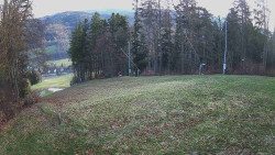 Prostřední část sjezdovky a snowpark