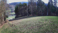 Prostřední část sjezdovky a snowpark