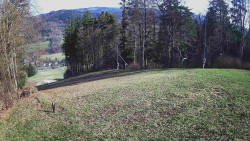 Prostřední část sjezdovky a snowpark