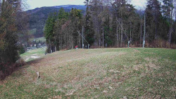 Prostřední část sjezdovky a snowpark