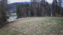 Prostřední část sjezdovky a snowpark