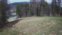 Prostřední část sjezdovky a snowpark