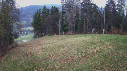 Prostřední část sjezdovky a snowpark