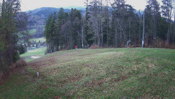 Prostřední část sjezdovky a snowpark