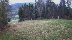 Prostřední část sjezdovky a snowpark