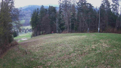 Prostřední část sjezdovky a snowpark