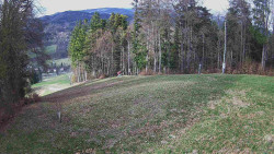 Prostřední část sjezdovky a snowpark