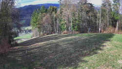 Prostřední část sjezdovky a snowpark