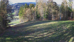 Prostřední část sjezdovky a snowpark