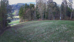 Prostřední část sjezdovky a snowpark