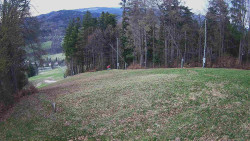 Prostřední část sjezdovky a snowpark