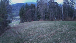 Prostřední část sjezdovky a snowpark