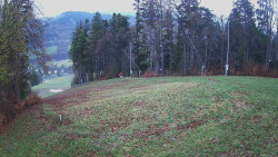 Prostřední část sjezdovky a snowpark