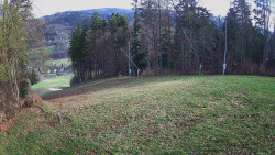 Prostřední část sjezdovky a snowpark