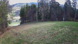 Prostřední část sjezdovky a snowpark