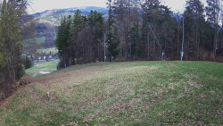 Prostřední část sjezdovky a snowpark