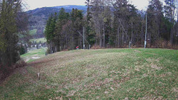 Prostřední část sjezdovky a snowpark