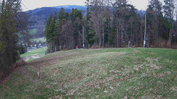 Prostřední část sjezdovky a snowpark