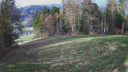 Prostřední část sjezdovky a snowpark