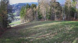 Prostřední část sjezdovky a snowpark