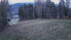 Prostřední část sjezdovky a snowpark
