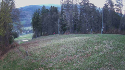 Prostřední část sjezdovky a snowpark