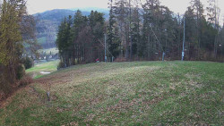Prostřední část sjezdovky a snowpark