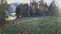 Prostřední část sjezdovky a snowpark
