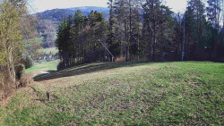 Prostřední část sjezdovky a snowpark