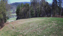 Prostřední část sjezdovky a snowpark