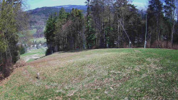 Prostřední část sjezdovky a snowpark