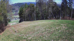 Prostřední část sjezdovky a snowpark