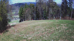 Prostřední část sjezdovky a snowpark